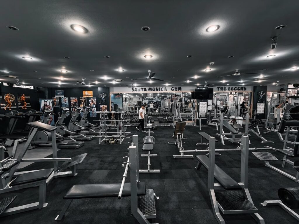 Santa Monica GYM - Güneşli